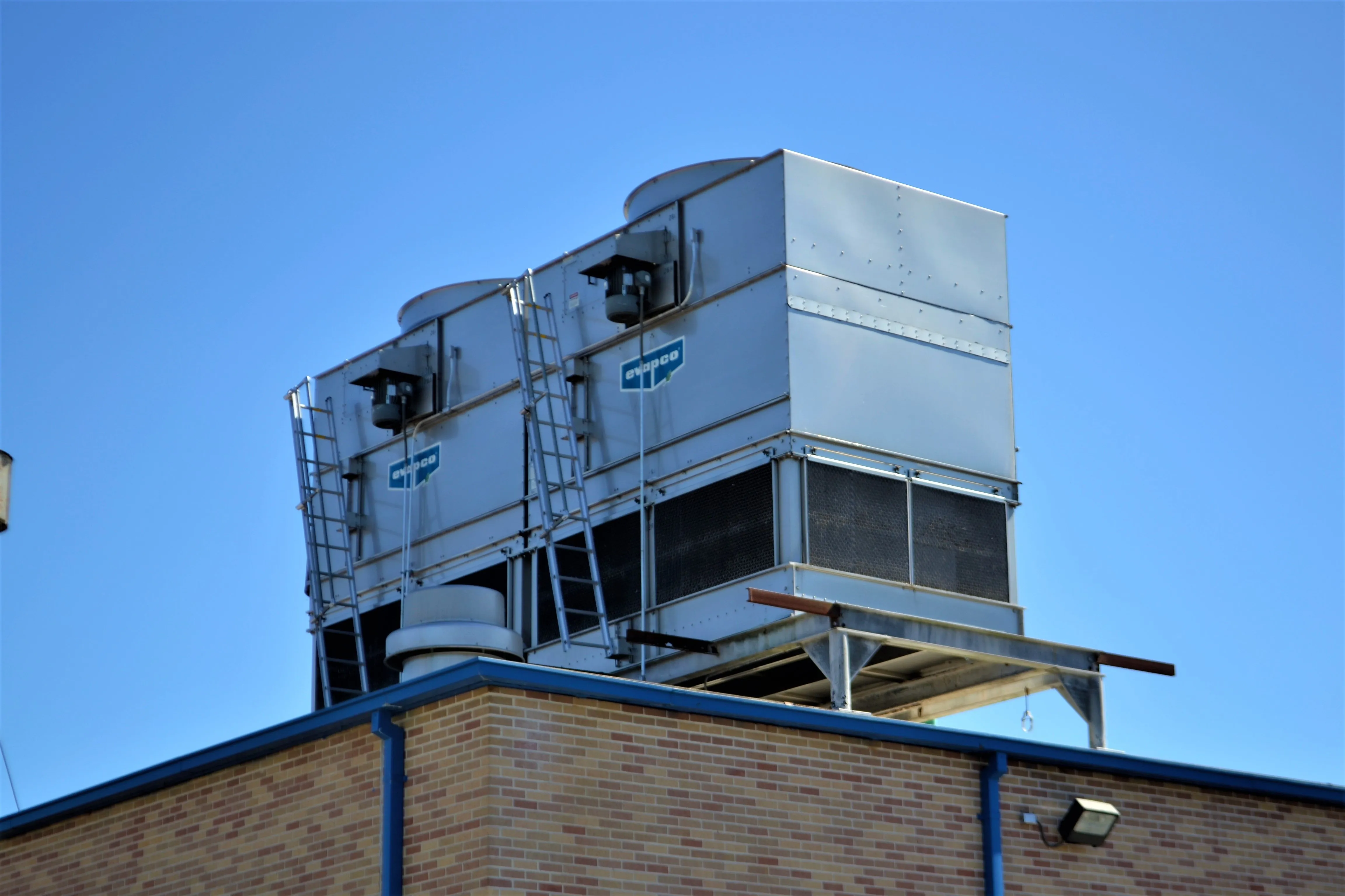 Industrial HVAC rooftop unit